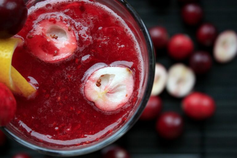10 Fascinating Reasons Why You Are Craving Cranberry Juice