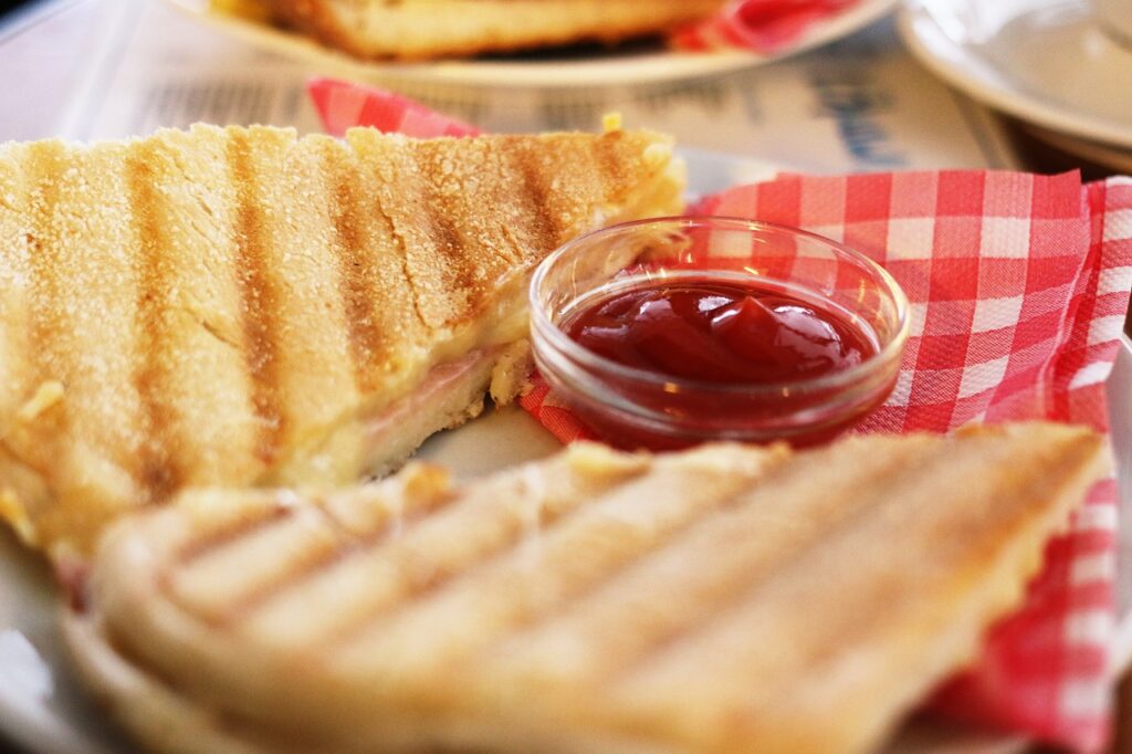 Here Are 10 Fascinating Reasons Why You Are Craving Ketchup
