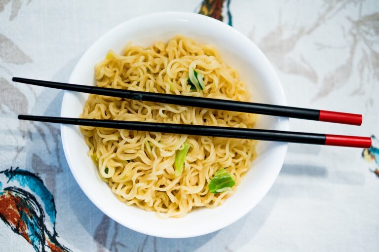 10 Interesting Reasons Why You Are Craving Noodles