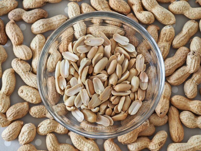 10 Awesome Reasons Why You Are Craving Peanuts